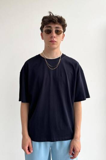 Basic Oversize Lacivert Tişört - SOLDOUT